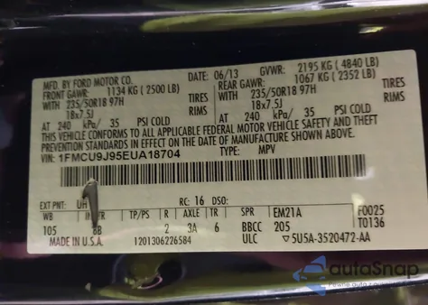 2014 Ford Escape Titanium z USA, uszkodzony, nr VIN 1FMCU9J95EUA18704